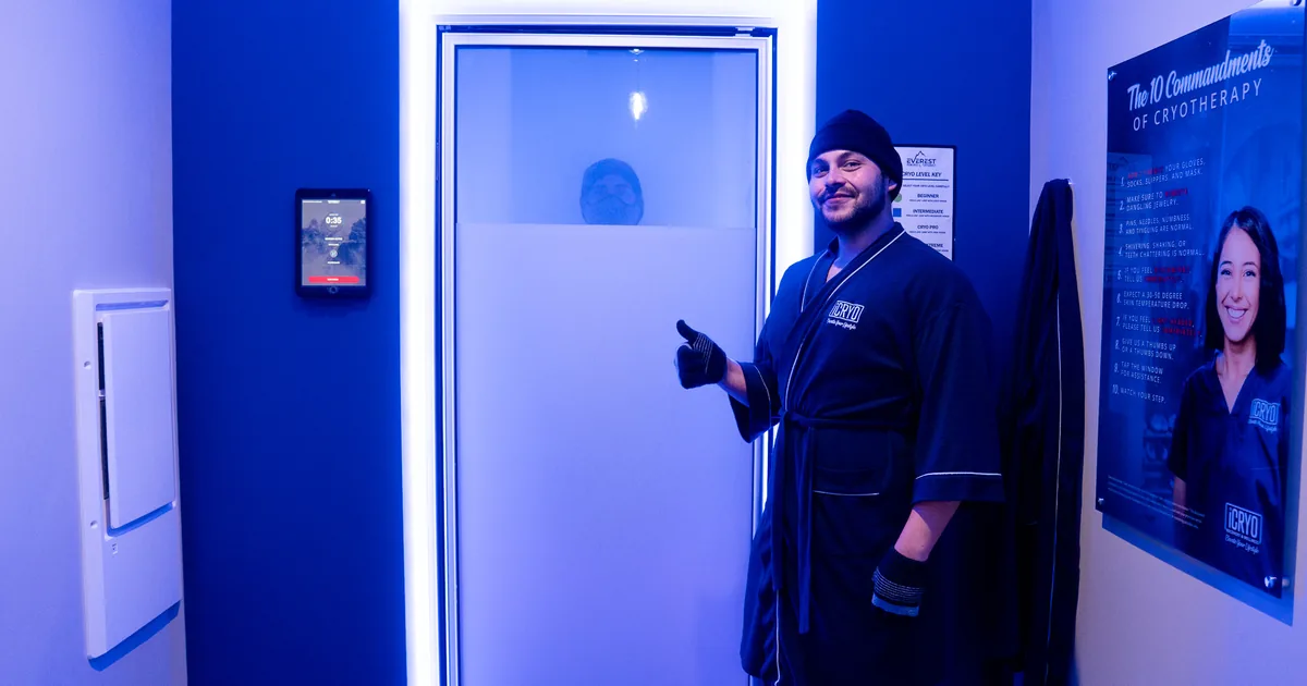 Whole-body cryotherapy compared with an ice bath cold plunge at iCRYO Daniel Island