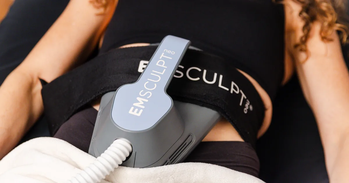 EMSCULPT NEO session in progress at iCRYO Daniel Island in Charleston, South Carolina