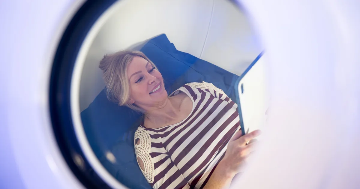 Planning a hyperbaric oxygen therapy session schedule at iCRYO Daniel Island