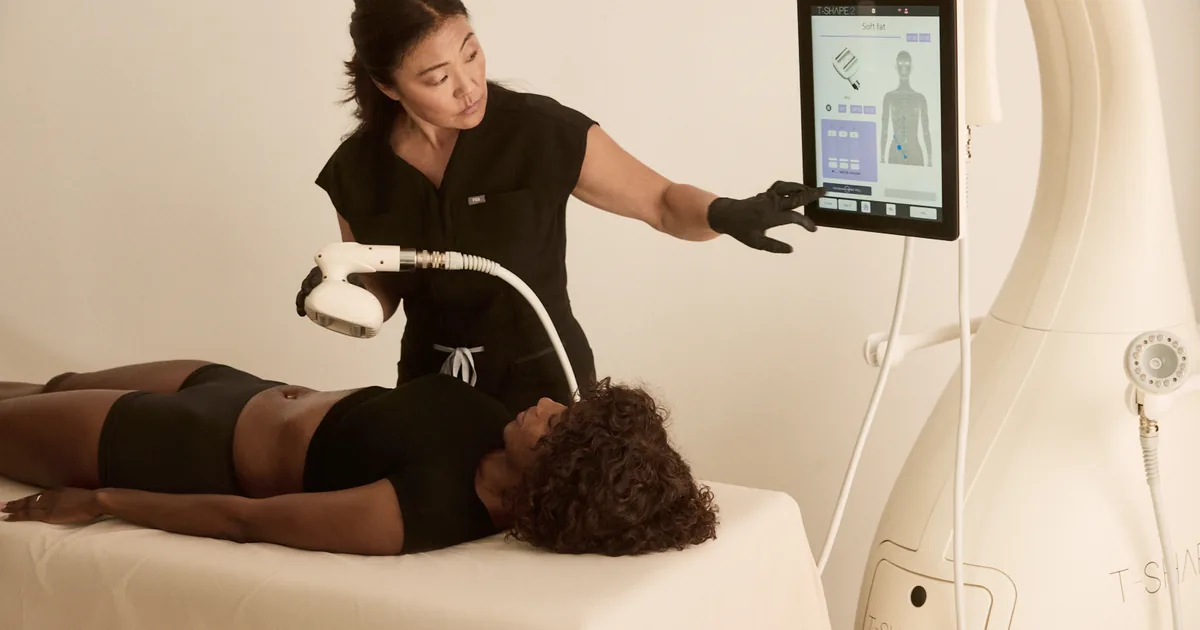Comparison of T-Shape 2 and EMSCULPT NEO body treatments at iCRYO Daniel Island
